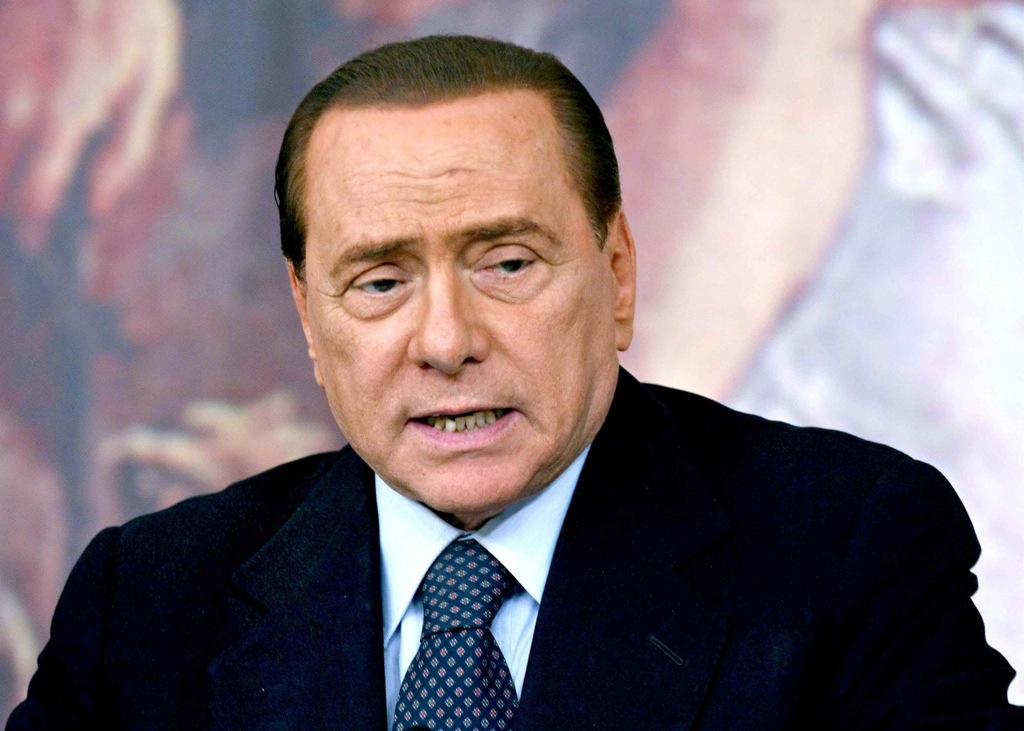 Berlusconi assolto perché il fatto non sussiste